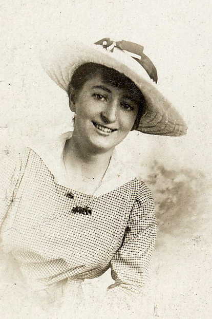 Dora Agnes MacDonald